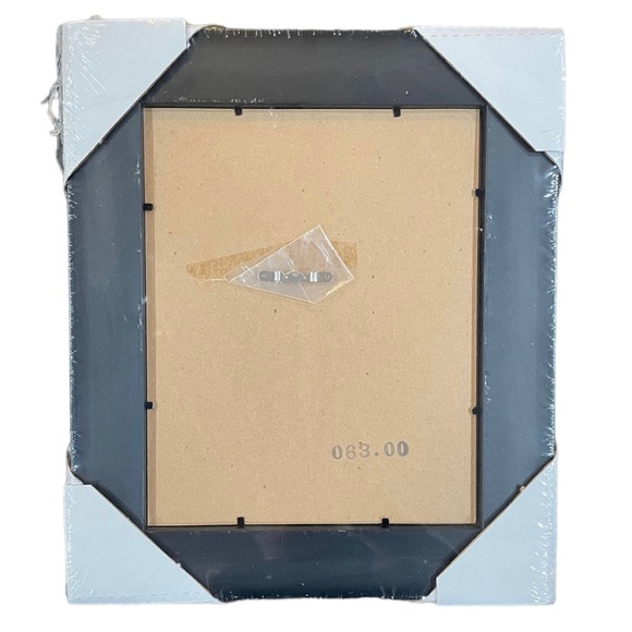 Brand New GEMLINE Cherry Wood 8 x 10 Wall Frame - Picture 6 of 9